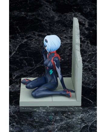 Figurine Ayanami Rei plugsuit détails de la sculpture