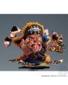 Figurine Marshall D. Teach One Piece Banpresto sur socle