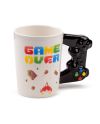 Mug GAME OVER 400ml vue de profil - détail de l'anse 3D