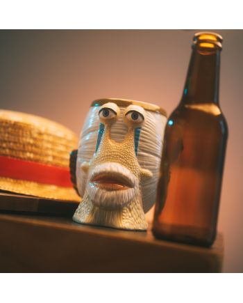 Chope One Piece Netflix 800ml vue de profil