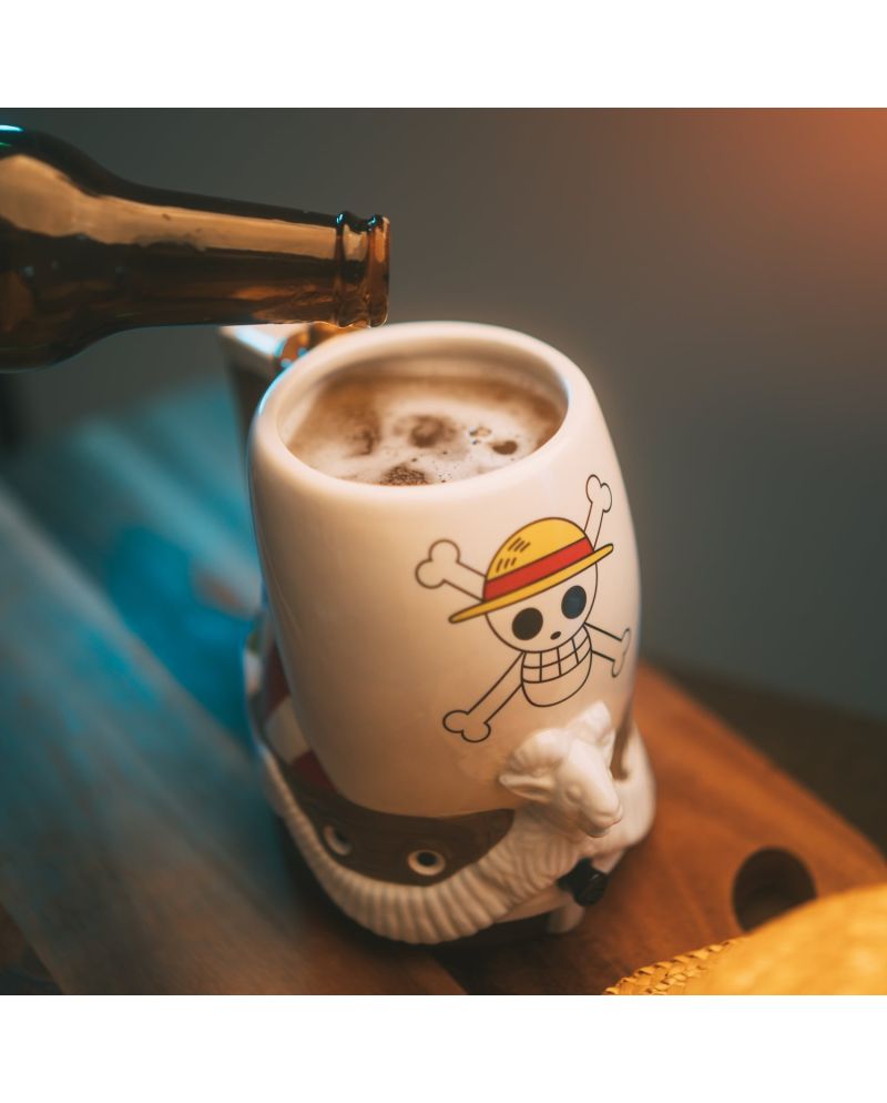 Chope 3D Going Merry One Piece Netflix 750ml vue de face