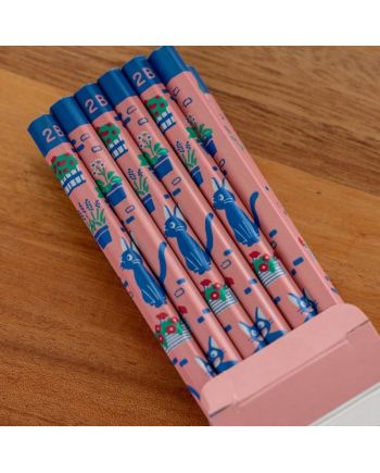 KIKI LA PETITE SORCIERE - Koriko Balade - Set de 12 crayons 2B - vue de profil