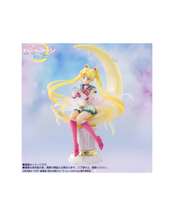 Super Sailor Moon Figuarts Zero Chouette Bandai - vue de face avec croissant de lune