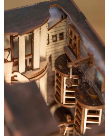 HARRY POTTER -BOOK NOOK KIT -Chemin de Traverse - 202pc +Eclairage LED - vue de profil