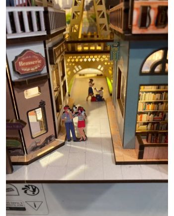 BOOK NOOK KIT - Paris - 168pc + Eclairage LED - vue de dos