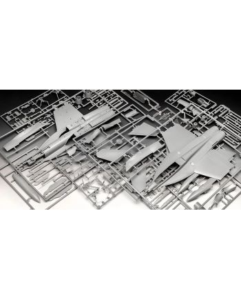TOP GUN MAVERICK - Maverick's F/A-18E Super Hornet - Model Kit 1/48 - vue du packaging