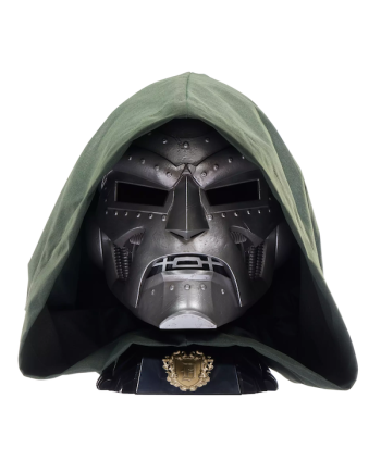 MARVEL - Casque Dorctor Doom - Réplique Legend Series 1/1 - vue de dos