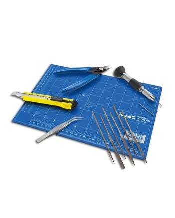 REVELL - Outils Kit Pro - Model-Set Plus - vue de face