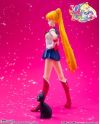 Figurine Bandai Tamashii Nations Sailor Moon vue arrière