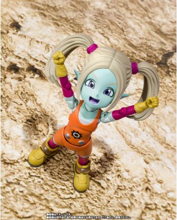 Figurine S.H. Figuarts Panzy Dragon Ball Daima détails et articulations