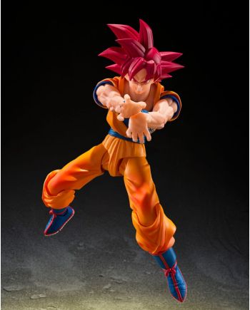 Détail de l'aura dorée de la figurine SSG Son Goku God Aura