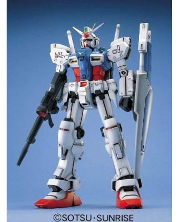 GUNDAM - MG 1/100 Gundam GP01 - Model Kit - vue de face