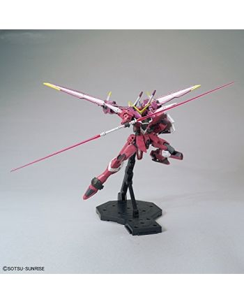 GUNDAM - MG Justice Gundam 1/100 - Model Kit - vue de profil