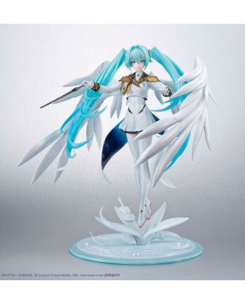 Statuette Lucra Miku x Wing Gundam Zero 27cm de face