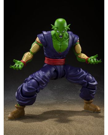 DRAGON BALL - Piccolo 'Super Hero' - Figurine S.H.Figuarts - 16cm - vue de face