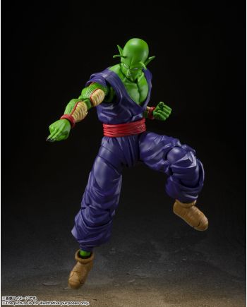 DRAGON BALL - Piccolo 'Super Hero' - Figurine S.H.Figuarts - 16cm - vue de dos