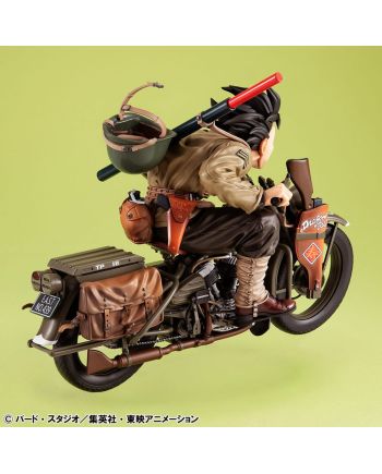 DRAGON BALL Z - Son Goku & Moto - Statuette Desktop Real McCoy 18cm - vue du packaging