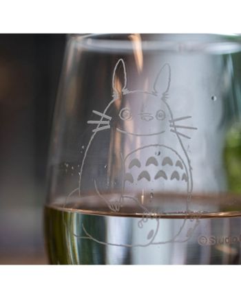 Verre Mon Voisin Totoro vu sous un autre angle, licence Ghibli