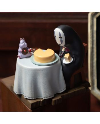 Boîte à accessoires Le Voyage de Chihiro Heure du thé - vue de face