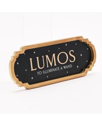 Vue détaillée de la décoration murale Lumos Harry Potter