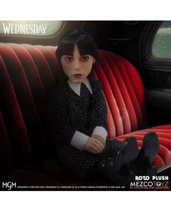Poupée Mercredi Addams Mezco Toys MDS Roto 45cm détail du visage