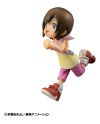Figurine Digimon Angewomon et Hikari Yagami vue de profil