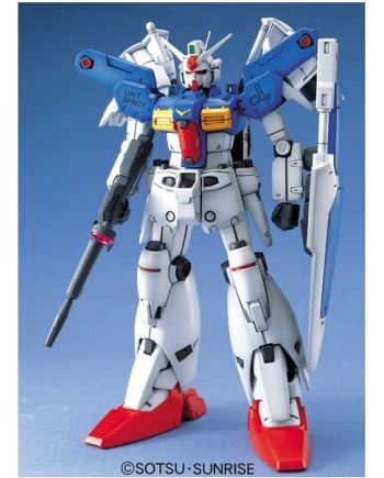 GUNDAM - MG 1/100 Gundam GP01-Fb - Model Kit - vue de face