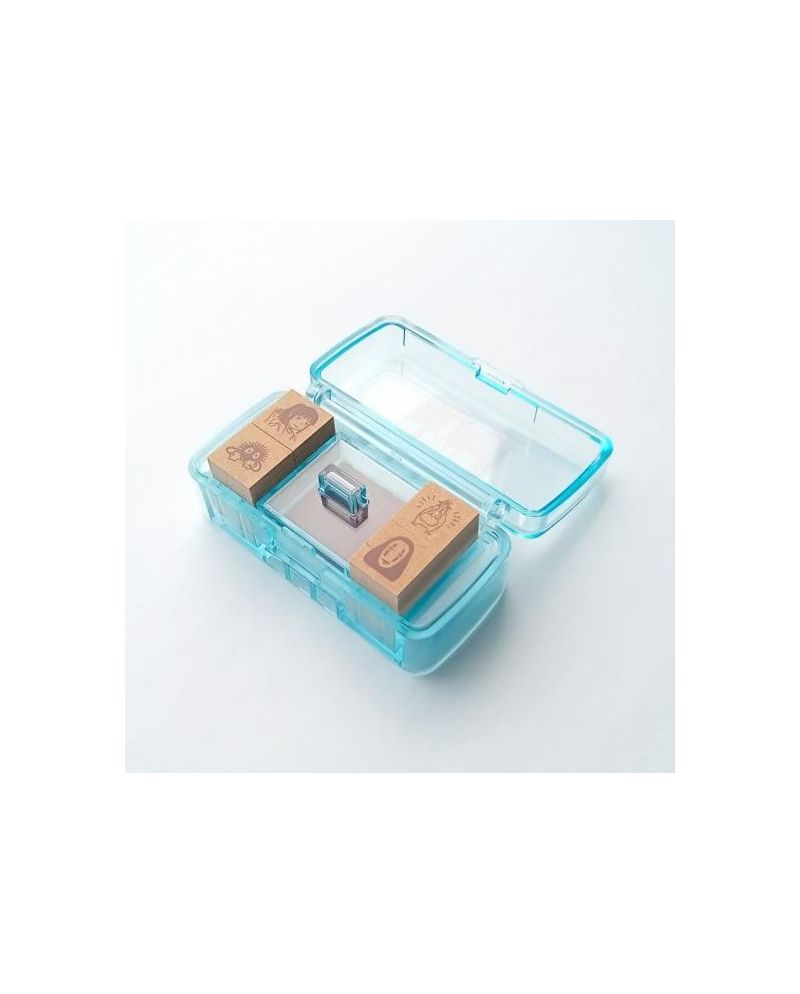 LE VOYAGE DE CHIHIRO - Chihiro dans le train - Set Tampons Bleu - vue principale