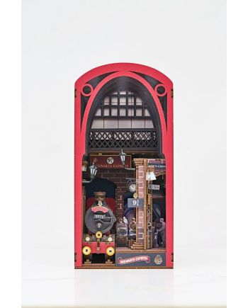 HARRY POTTER - BOOK NOOK KIT -Poudlard Express - 238pc + Eclairage LED - vue de profil
