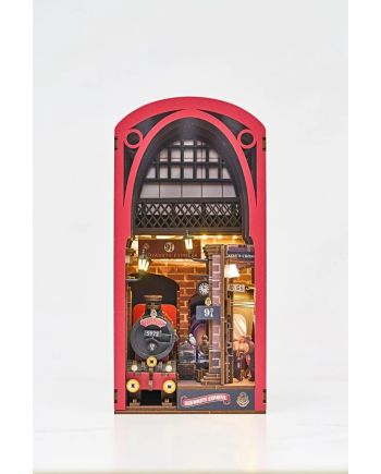 HARRY POTTER - BOOK NOOK KIT -Poudlard Express - 238pc + Eclairage LED - vue de dos