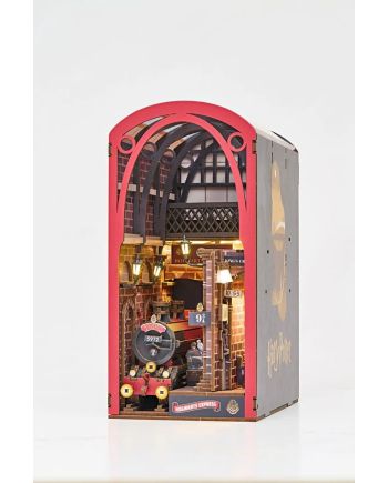 HARRY POTTER - BOOK NOOK KIT -Poudlard Express - 238pc + Eclairage LED - vue de detail