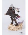 Statuette Ezio PureArts 27cm, vue de profil