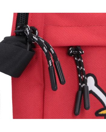 Sac bandoulière One Piece Luffy Jolly Roger rouge détail du motif