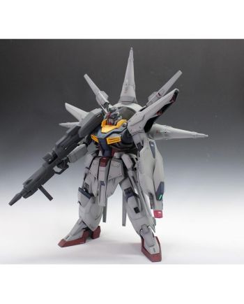 GUNDAM - HG R13 Providence Gundam ZGMF-X13A 1/144 - Model Kit - vue de face