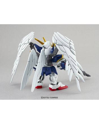 GUNDAM - SD Gundam EX-Standard 004 Wing Gundam Zero (EW) - Model Kit - vue de profil