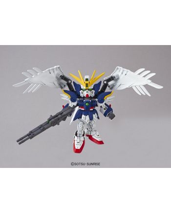 GUNDAM - SD Gundam EX-Standard 004 Wing Gundam Zero (EW) - Model Kit - vue de detail