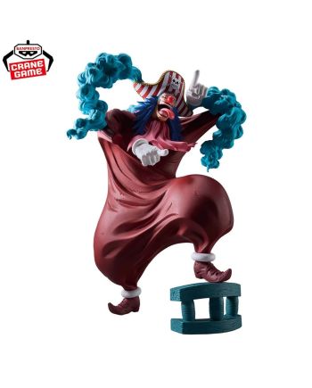 Figurine One Piece Baggy avec tenue bordeaux et base décorative.