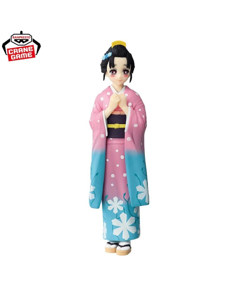 Vue de face de Koyuki, figurine Demon Slayer de 14 cm avec kimono rose à motifs blancs et dégradé bleu.