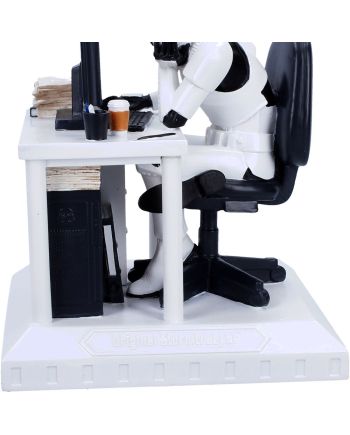 STAR WARS - Stormtrooper "Slave to the Wage" - Statuette 13.7cm - vue de detail