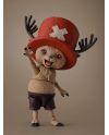 Figurine Tony Tony Chopper Bandai Tamashii Nations vue de profil