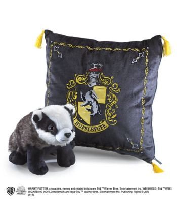 HARRY POTTER - Plush & cushion 34x34 - Hufflepuff